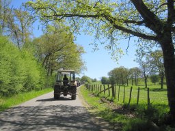 2025-05-11_Motorbike-Emotion_Encadrement-Tracteurs-Vehicules_Courtil