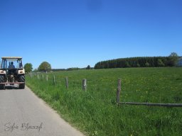 2025-05-11_Motorbike-Emotion_Encadrement-Tracteurs-Vehicules_Courtil